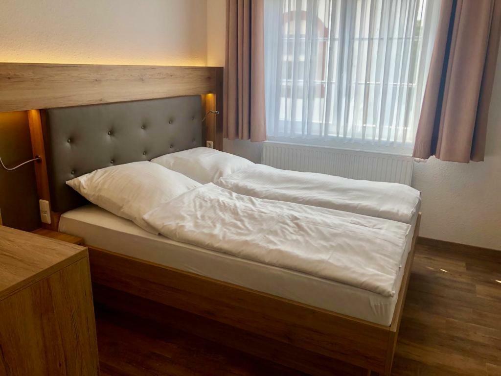 Ferienwohnung Ela Wilhelmshaven Luaran gambar