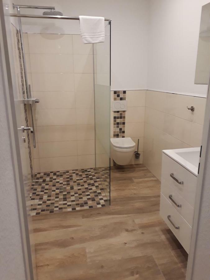 Ferienwohnung Ela Wilhelmshaven Luaran gambar